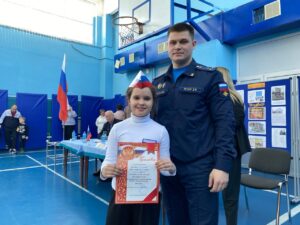 Школьный конкурс «Смотр строя и песни»