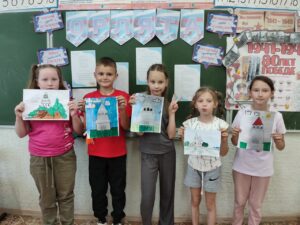 Восьмой день в пришкольном лагере: Куклы-обереги, искусство и история! 🎨📚