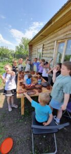 "Дом гончара" с. Кошелёвка— увлекательное место, где каждый смог познакомиться с древним ремеслом и попробовать свои силы в гончарном мастерстве!