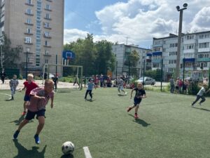 Сегодня в пришкольном лагере жарко! ⚽️🏆