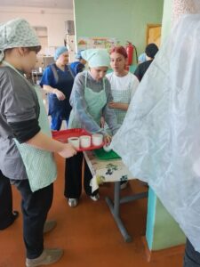 20 ноября 2025 года в столовой ГБОУ СОШ № 5 г.о. Сызрань прошёл родительский контроль по проверке школьных завтраков