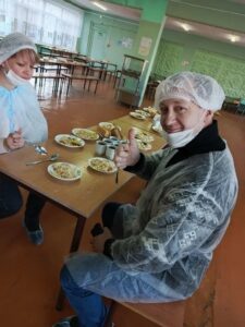 20 ноября 2025 года в столовой ГБОУ СОШ № 5 г.о. Сызрань прошёл родительский контроль по проверке школьных завтраков